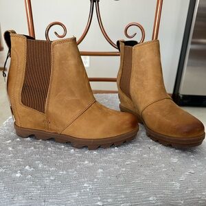 Sorel Brown Wedge Ankle Boots Joan Rhapsody size 7 Brand New !!!